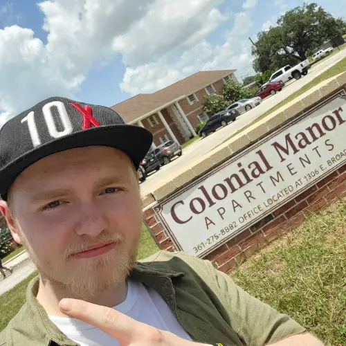 Darrien Colonial Apartments